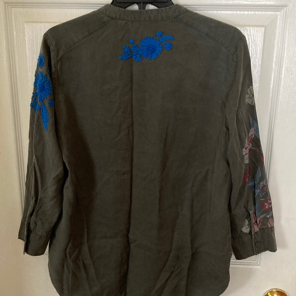 Desigual Dark Green Floral Embroidered Shirt - Picture 5 of 8